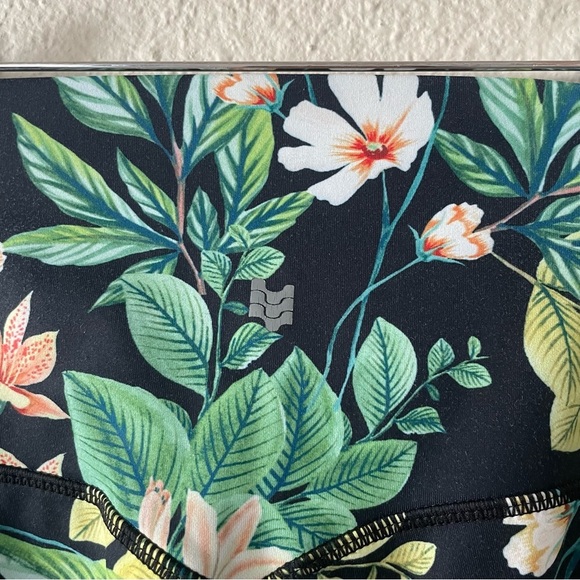 ODODOS High Waisted Floral Printed Leggings Women’s XS Tropical Cropped Workout - Picture 10 of 12